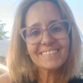 Ana Margarida, Babysitter em Lagos