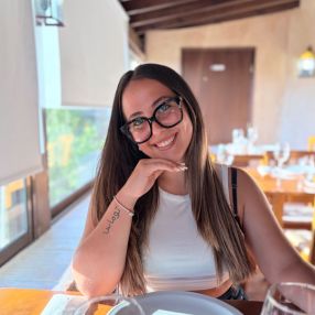 Beatriz, Babysitter em Olhão