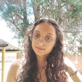 Letícia, Babysitter em Lousada