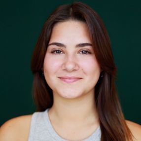 Leonor, Babysitter em Alcabideche