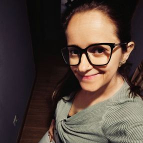 Ana Salvador, Babysitter em Faro