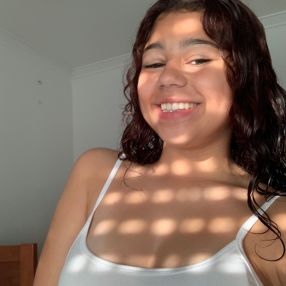 Inês, Babysitter em Moita