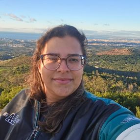 Alessandra, Babysitter em Quarteira