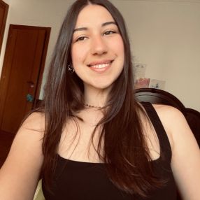 Lara, Babysitter em Tomar