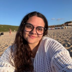 Maria, Babysitter em Torres Vedras