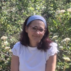 Susana, Babysitter em Loulé