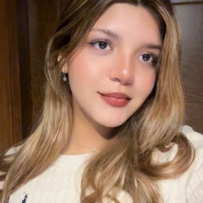 Luna, Babysitter em Portimão