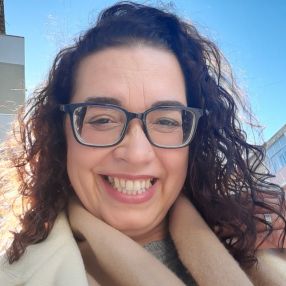 Cláudia, Babysitter em Alverca do Ribatejo