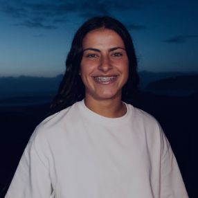 Mariana, Babysitter em Rio de Mouro