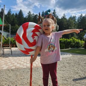 Thalia, Familie în Brașov