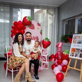 Andreea, Familie în Lumina