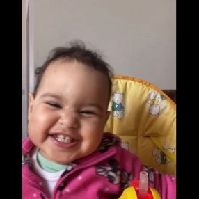 Aisha, Familie în Satu Mare
