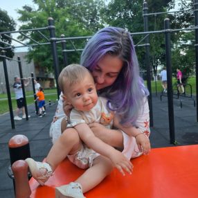Ioana, Familie în Bacău