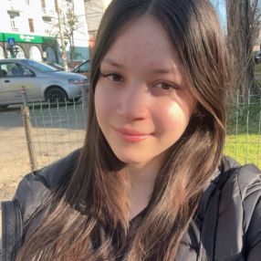 Stoica, Babysitter in Galați