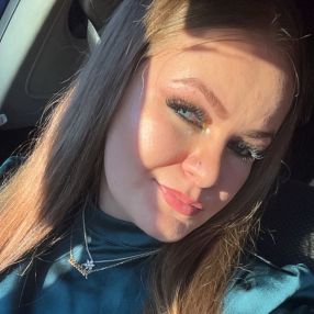 Andreea, Babysitter în Pitești