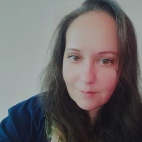 Monica, Babysitter in Măgurele