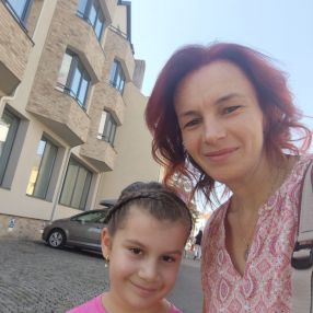 Melinda, Family in Cluj-Napoca