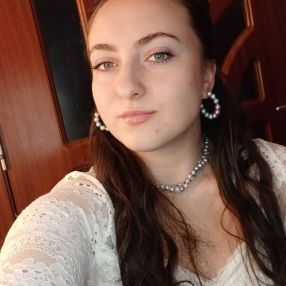 Claudia Mihaela, Babysitter în Brăila
