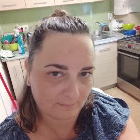 Mihaela, Babysitter în Săcele