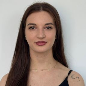 Alice, Babysitter în Filiași