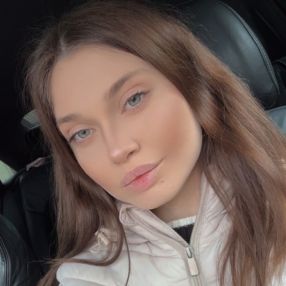 Andreea, Babysitter în Voluntari
