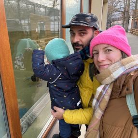 Alexandra, Familie în Sibiu