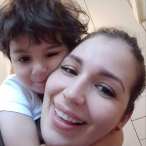 Katy - Diana, Babysitter in București