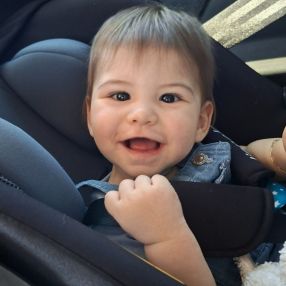 Alina Maria, Familie în Popești-Leordeni