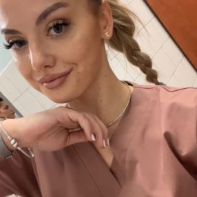 Lorena, Babysitter în Timișoara