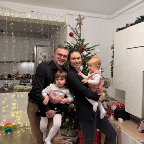 Zita, Familie în Satu Mare
