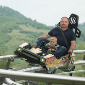CRISTINEL, Family in Rădăuți