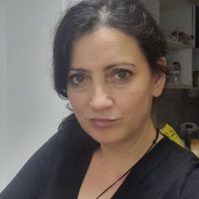 Tanța, Babysitter în Focșani