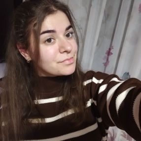 Adelina, Babysitter în Iași