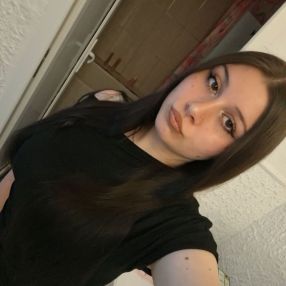 Andreea, Babysitter în Vaslui