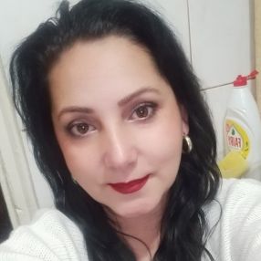 Mihaela -Luciana, Babysitter in Galați