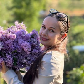 Hapca, Babysitter în Baciu