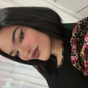 Veronica, Babysitter în Târnăveni
