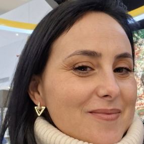 Elena, Babysitter în Chiajna