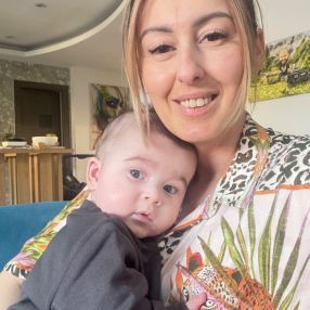 Patricia, Familie în Dej