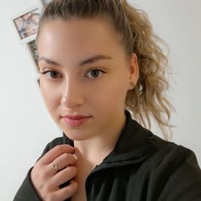 Alexandra, Babysitter in Sibiu