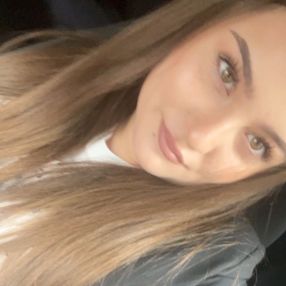 Rebeca, Babysitter in Suceava