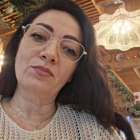 Corina, Babysitter in Brăila