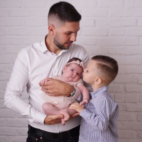 Ferizovic, Family in Oradea