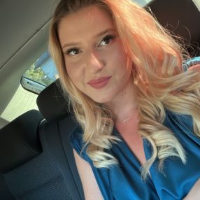 Andreea, Babysitter în Năvodari