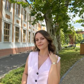 Diana, Babysitter în Târgu Mureș