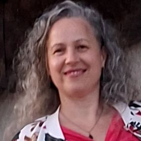 Verginica Constantina, Babysitter în Cumpăna