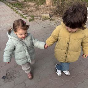 Andreea Georgiana, Familie în Slatina