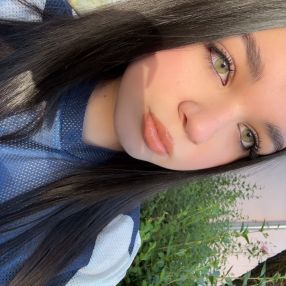 Ayana, Babysitter în Hunedoara