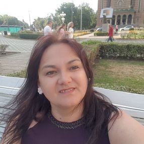 Alina, Babysitter în Dumbrăvița