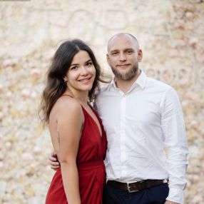 Alexandra, Familie în București